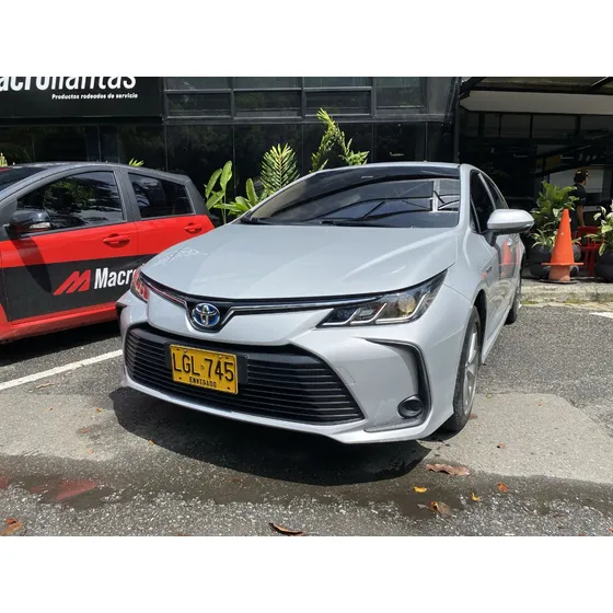 Toyota Corolla 1.8 Xl-i Hibrido At 4x2 2023