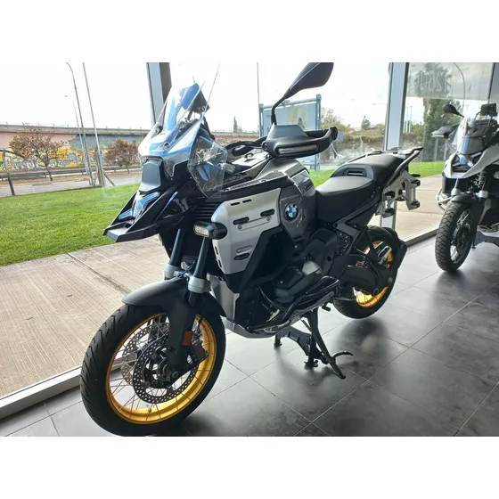 Bmw R 1300 Gs Adventure Triple Black