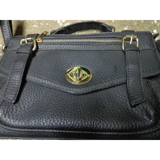 Cartera De Mujer Usada