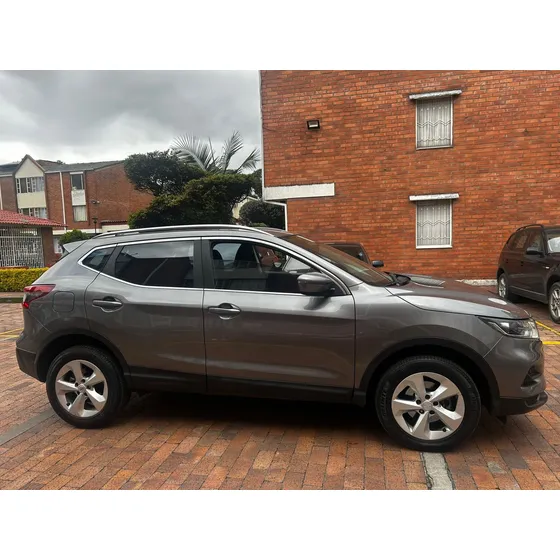 Nissan Qashqai 2.0 Sense