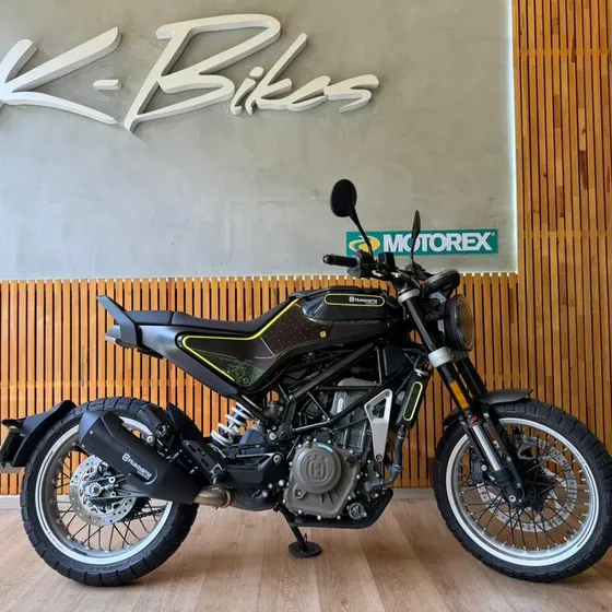 Husqvarna Svartpilen 401