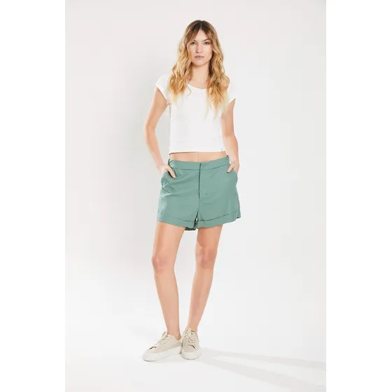 Short Tiro Medio Sastrero Elastano  Zócalo Jade Koxis Mujer