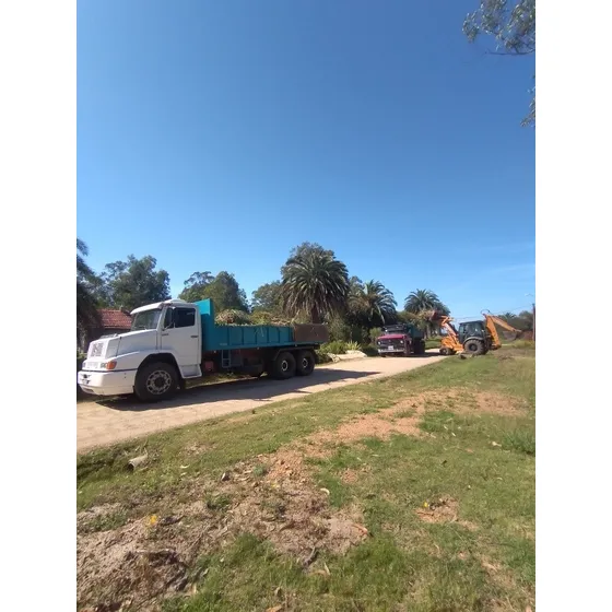 Tierra,arena,balasto,pedregullo. Nivelaciones,retro Y Bobcat