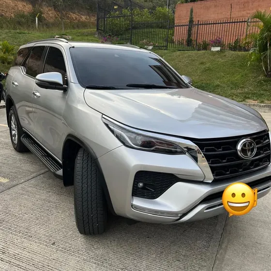 Toyota Fortuner 2024 2.4 Diésel Srv 4x2