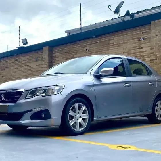 Peugeot 301 2018 1.6 Allure Gasolina