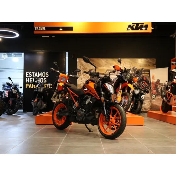 Ktm Duke 200 Abs Usada Sin Rodar Patentada Nueva No Uso