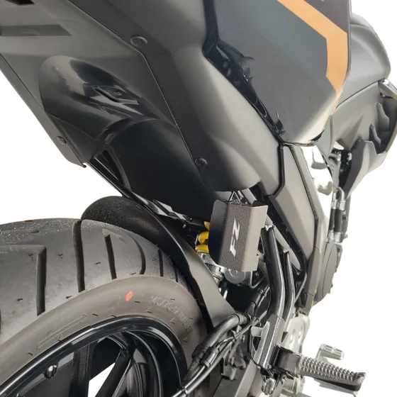 Protetor Reservatório Freio Traseiro Yamaha Fz-25 Fz25 Abs