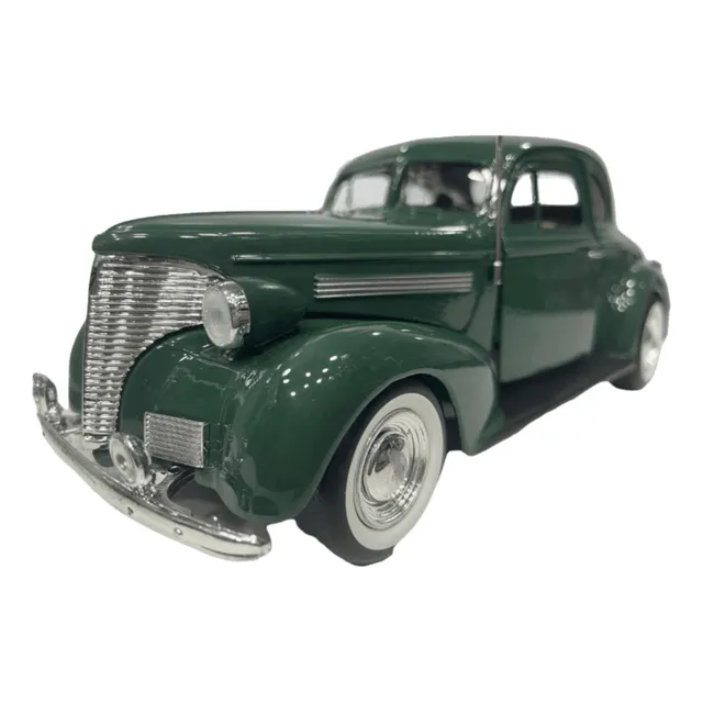 Chevrolet Coupe 1939, Escala 1:24, 19cms Largo, Metálico 