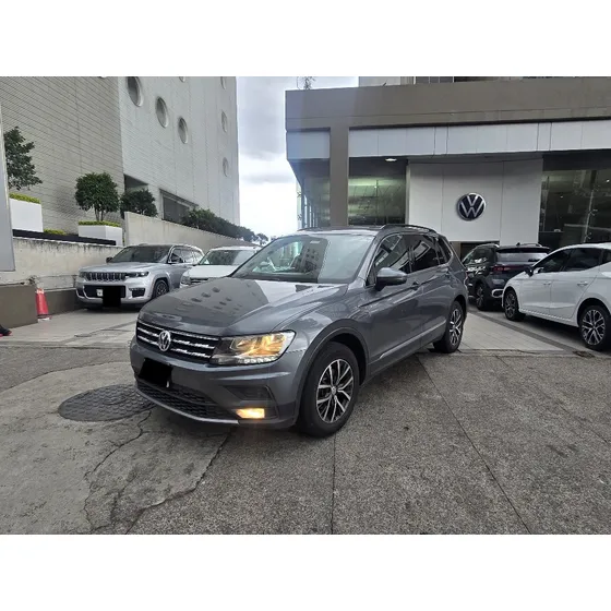 Volkswagen Tiguan 1.4 Comfortline At