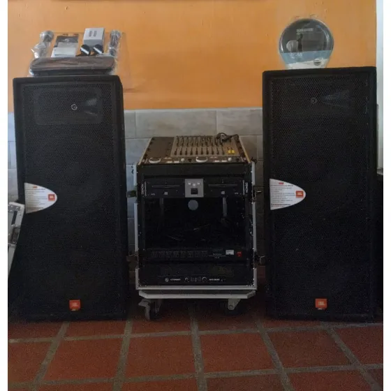 Sonido Profesional Jbl