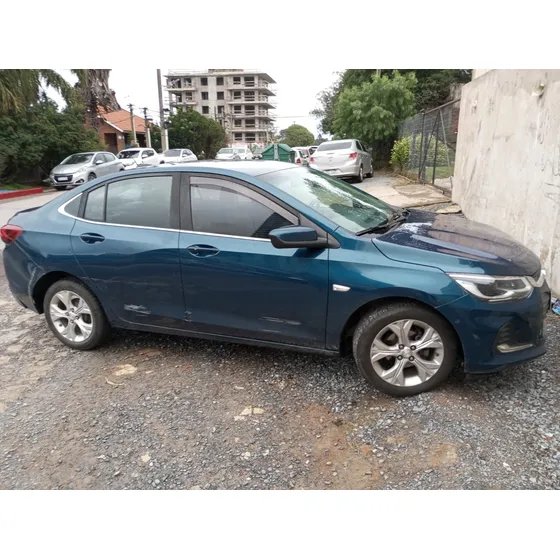Chevrolet Onix 1.0t Hb Premier At