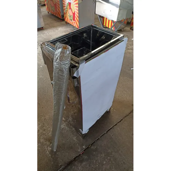 Carrito De Perros Calientes 