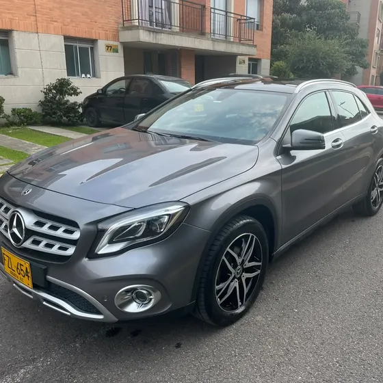 Mercedes-Benz Clase Gla 2020 1.6 200 Urban