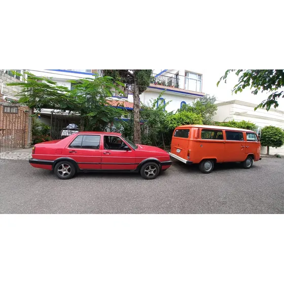 Impecable, Tapiceria, Motor Y Llantas Nuevas