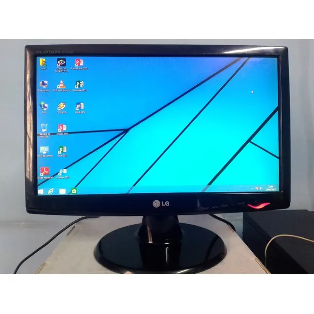 Monitor 19¨ Vga/hdmi-opc Modelo: W1943ss  LG Flatron 17/20
