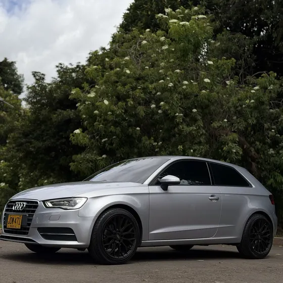 Audi A3 2017 1.2 Attraction