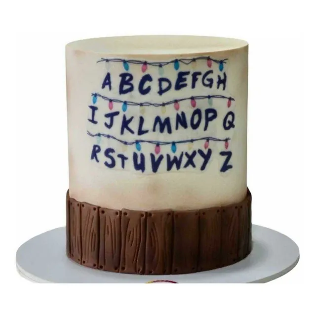 Torta Stranger Things 