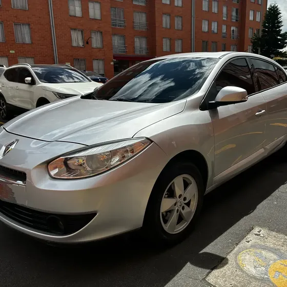 Renault Fluence 2014 2.0 Privilege