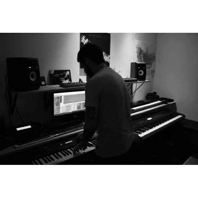 Clases De Piano Y Teclado Midi / Zona Oeste Y Clases Online