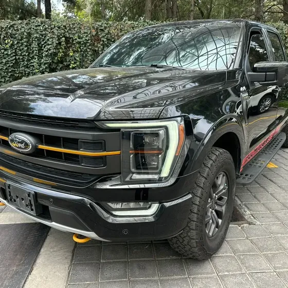 Ford Lobo 2023 3.5 Doble Cabina Tremor High 4x4 At