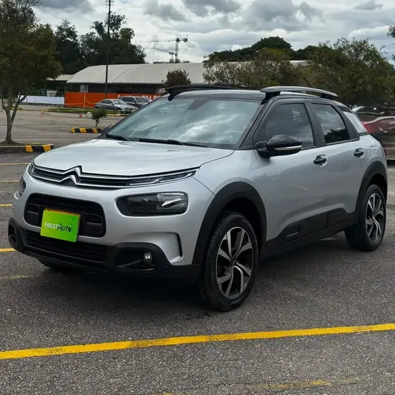 Citroën C4 Cactus 2022 1.6 Shine Turbo Aut