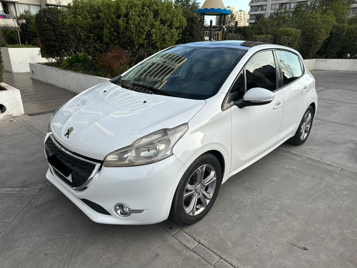 Peugeot 208