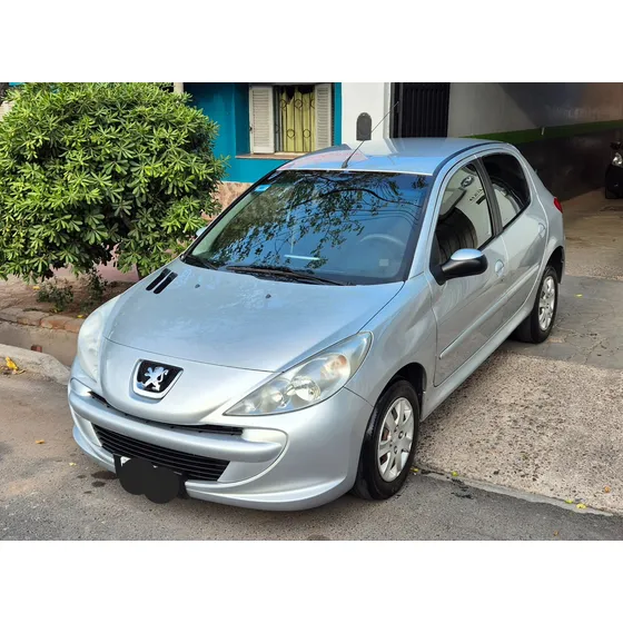 Peugeot 207 1.4 Active 75cv