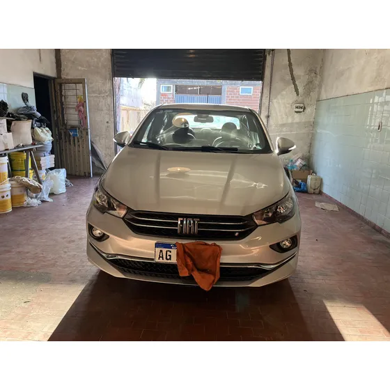 Fiat Cronos 1.3 Stile Mt