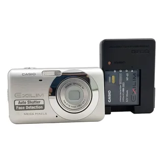 Camera Digital Casio Exilim Ex Z9 8.1mp Z9 | Mercado Livre