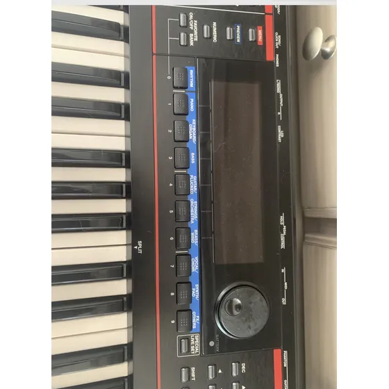 Teclado Y Sintetizador Roland Juno Gi