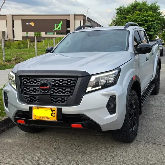 Nissan Frontier 2021 2.5l Automática Diésel 4x4