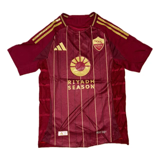 Camisas De La As Roma, Local Temporada 2024-2025.