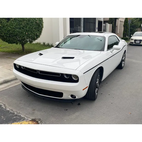Dodge Challenger 3.6 Black Line X At