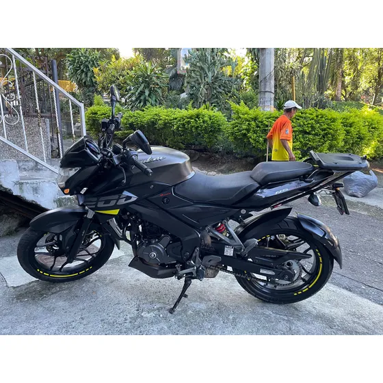 Bajaj Pulsar 200 Ns Modelo 2020  Motor Monocilíndrico 4 Tiem
