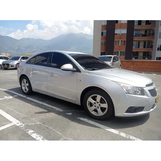 Chevrolet Cruze 1.8 Lt At