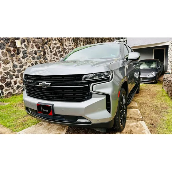 Chevrolet Suburban 5.3 Rst 4x4 At
