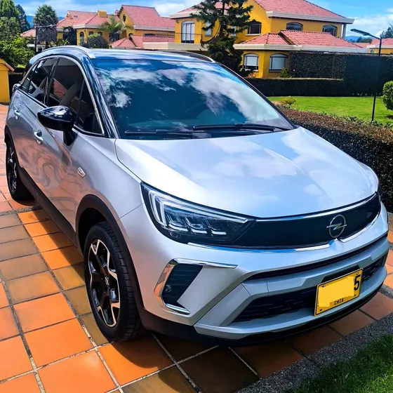 Opel Crossland 2023 1.2l Elegance