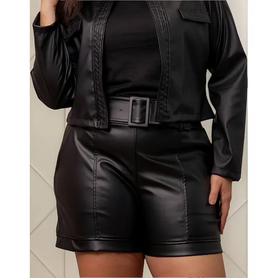 Short Feminino Em Couro Com Cinto Frontal Moda Plus Size
