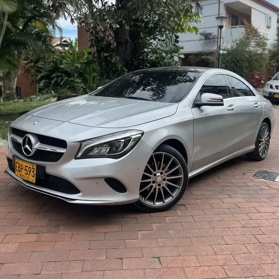 Mercedes-Benz Clase Cla 2017 1.6 Cla 180 Paquete Amg