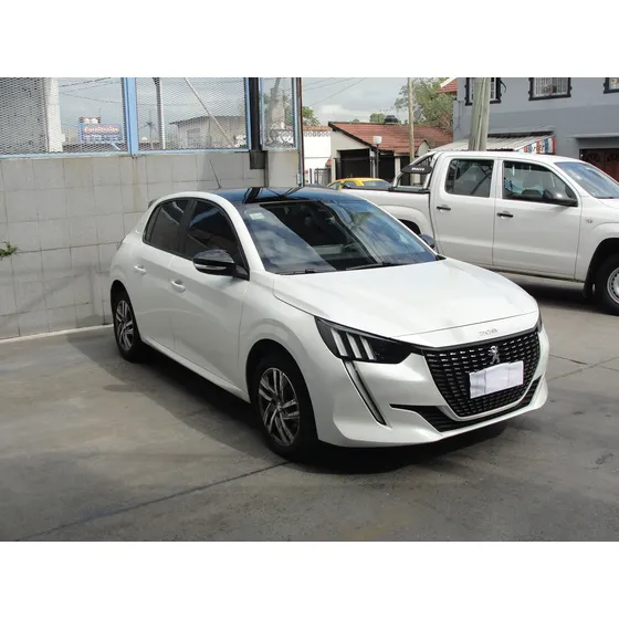 Peugeot 208 1.6 Feline Tiptronic