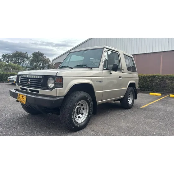 Mitsubishi Montero 1992 2.6 L042 Cabinado