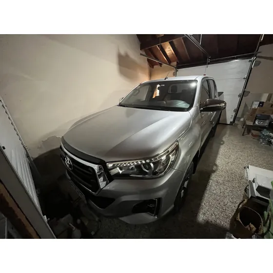 Toyota Hilux Pick-up 2.8 Cd Srx 177cv 4x2