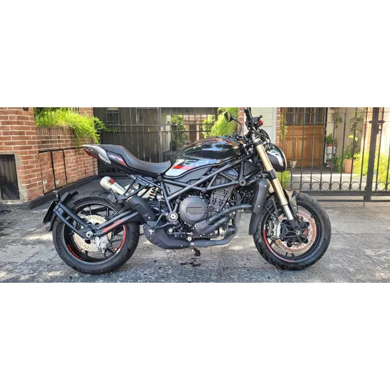 Benelli 752s - 2023 4.600 Km - Impecable