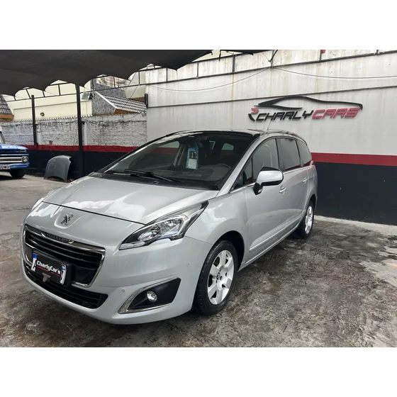 Peugeot 5008 1.6 Feline B/techo Tiptronic