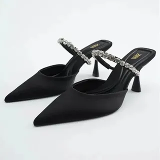/ Zapatillas De Tacón Alto Con Punta Puntiaguda En Forma De / Zapatillas De Tacón Alto Con Punta Puntiaguda En Forma De