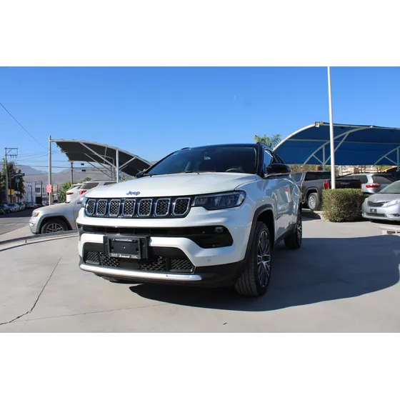Jeep Compass 5 Pts. Altitude, 1.3t, Ta, A/ac. Aut., Piel, Cambios Al Volante, Ra-19