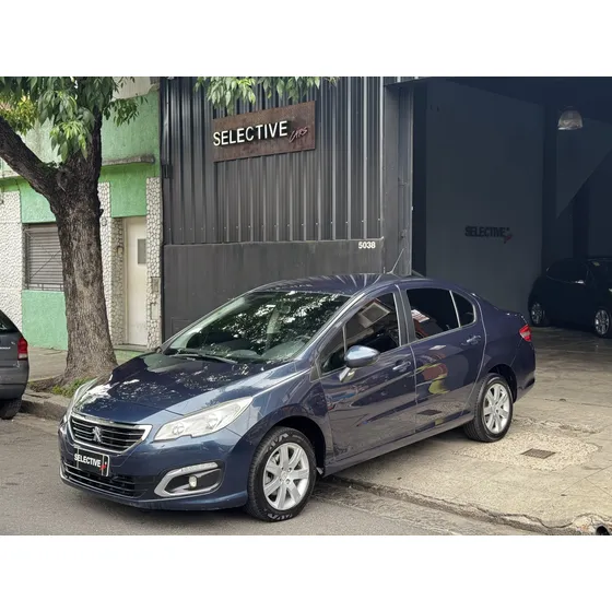 Peugeot 408 2.0 Allure 143cv