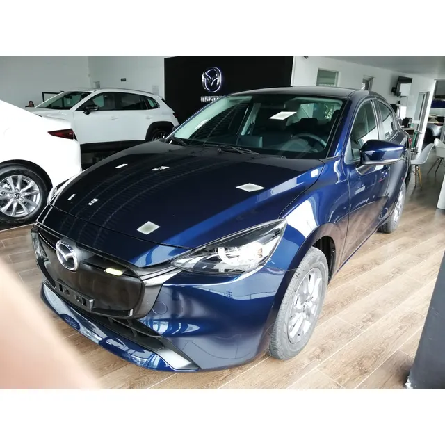 Mazda 2 Touring At Sedan