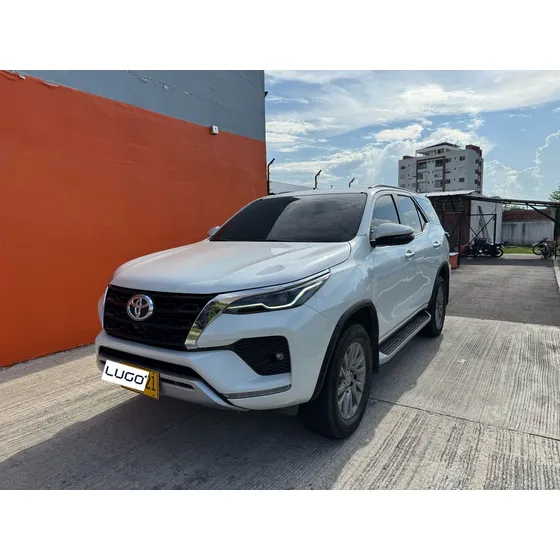 Toyota Fortuner Srv 2.7 Automática Único Dueño