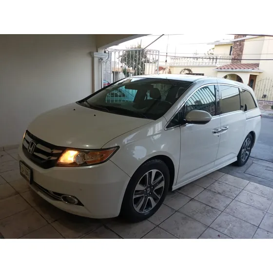 Honda Odyssey 3.5 Touring V6 At